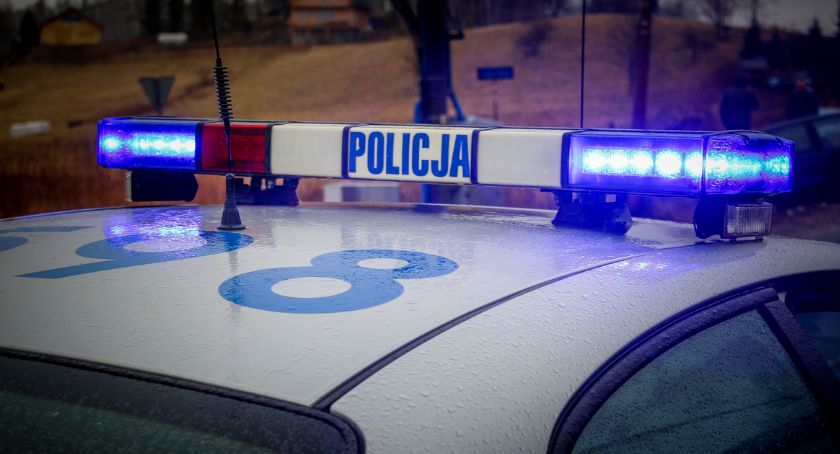Nietrzeźwy kierujący z dożywotnim zakazem zatrzymany przez policjantów.