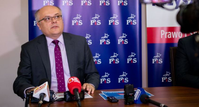 Senator K.Mróz apeluje do protestujących
