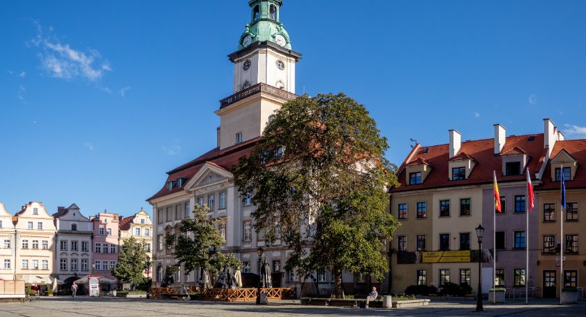 Koronawirus - ponad 70 nowych zakażeń w Jeleniej Górze