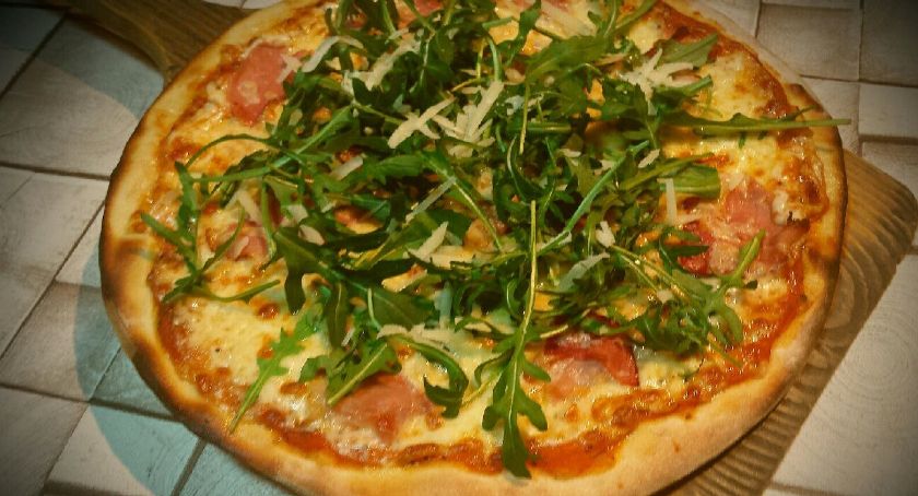 Jelenia Góra - włoska pizza i makarony w Molto Bene