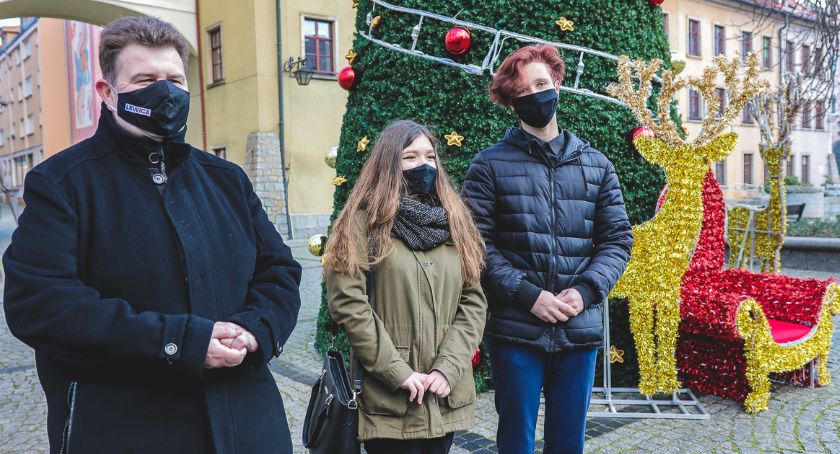 Poseł R.Obaz zachęca do rozmów i wspólnego rozwiązania kwestii podwyżek.