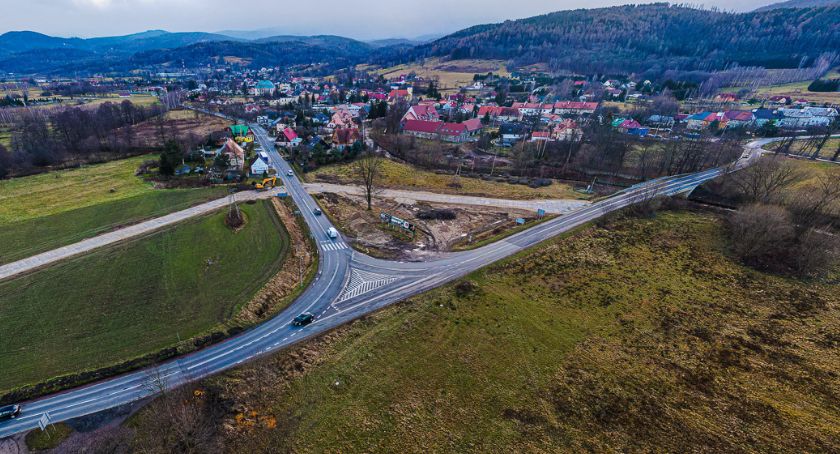 Trwa budowa ronda w Podgórzynie