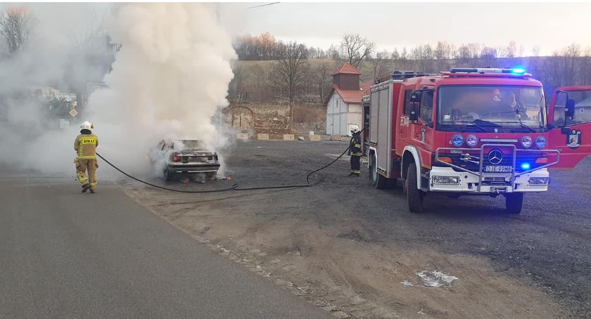 Pożar Audi w Rybnicy.