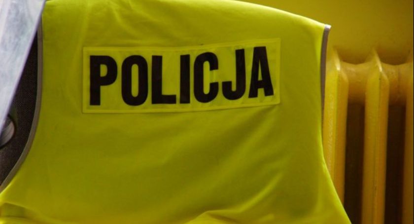 Chciał popełnić samobójstwo. Zaatakował policjantów. Grozi mu 10 lat więzienia.