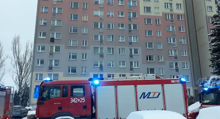 Wyczuwalny zapach gazu w bloku na Elsnera