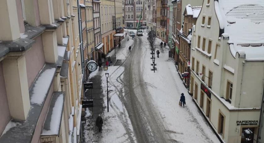 Straż Miejska przypomina o odśnieżaniu chodników!
