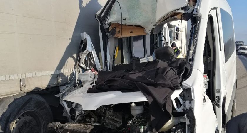 Tragedia na autostradzie A4. Nie żyje 25. letni pasażer busa.