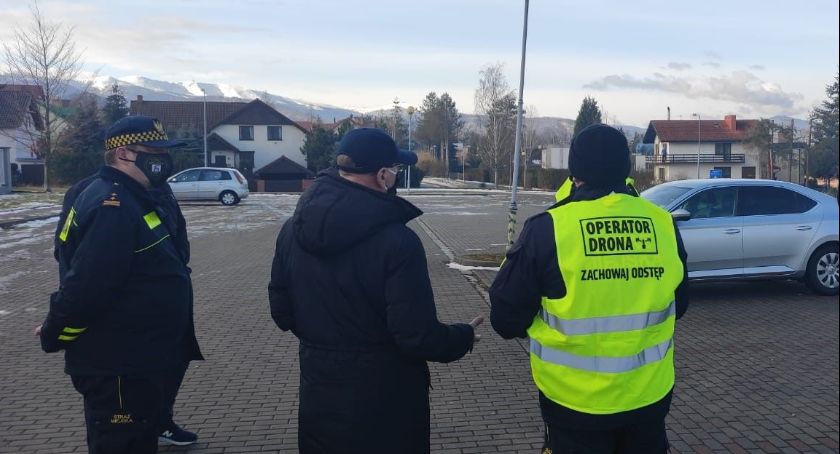 Jelenia Góra : Specjalistyczny dron Straży Miejskiej już wykonuje loty kontrolne