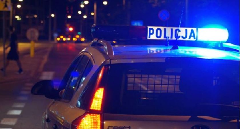 Jeleniogórscy policjanci zatrzymali mężczyznę podejrzanego o kradzież