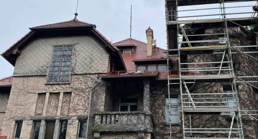 Na jakim etapie jest renowacja jeleniogórskiego Zameczku?