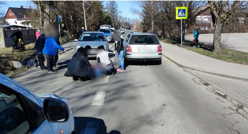 Potrącenie na ul. Jeleniogórskiej. Kobieta w szpitalu.