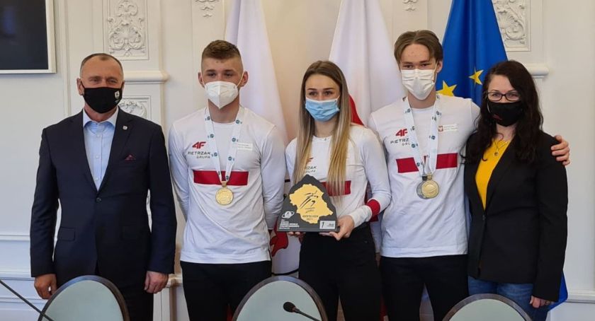 Prezydent nagrodził młodych mistrzów świata
