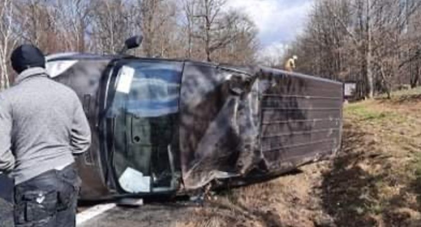 Wypadek na drodze krajowej nr 3. Utrudnienia w ruchu.
