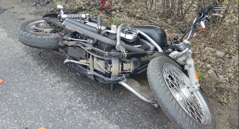 Kolejne zdarzenie z udziałem motocyklisty. Młody mężczyzna zabrany do szpitala