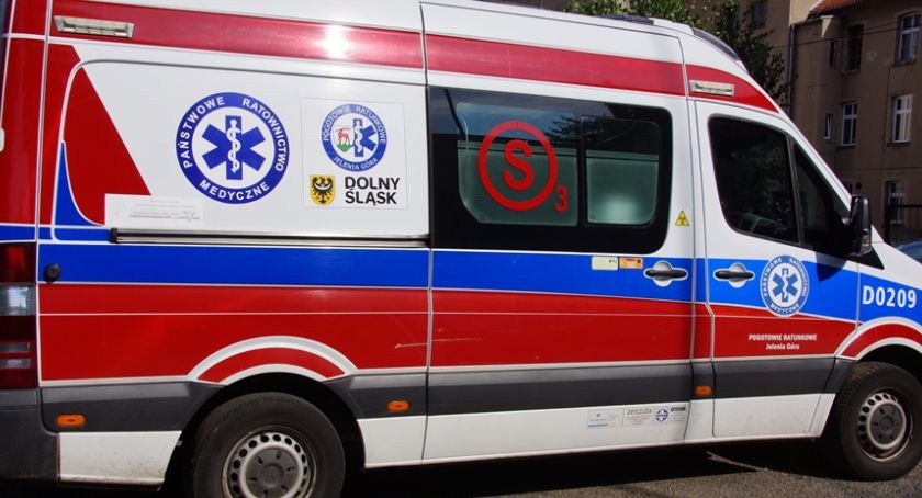 Wojewoda apeluje: karetki wyłącznie przy zagrożeniu życia lub zdrowia!