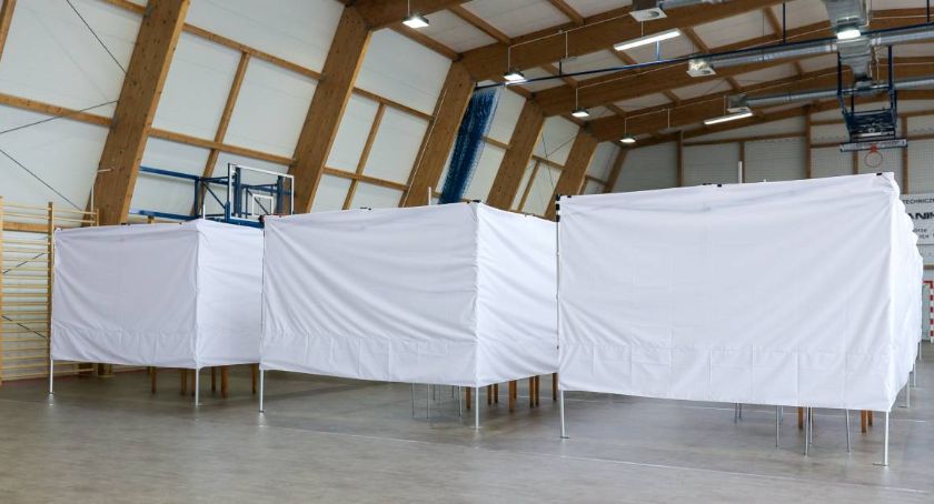 Co z Punktem Szczepień Powszechnych w Jeleniej Górze?