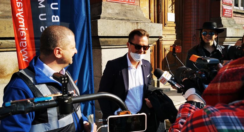 Trwa batalia Marcina Bustowskiego z firmą Animex