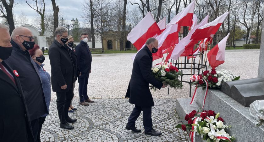 Symboliczne obchody Święta Konstytucji 3 Maja w Jeleniej Górze