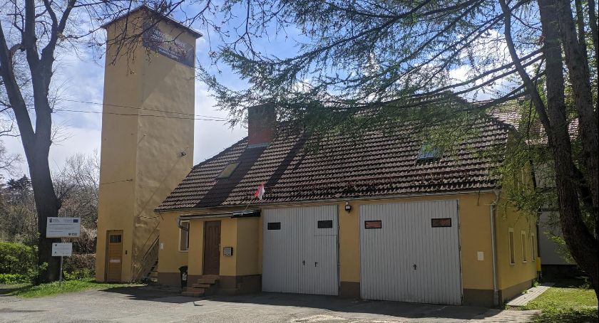 Nowe wozy strażackie dla OSP Sobieszów i OSP Świerzawa