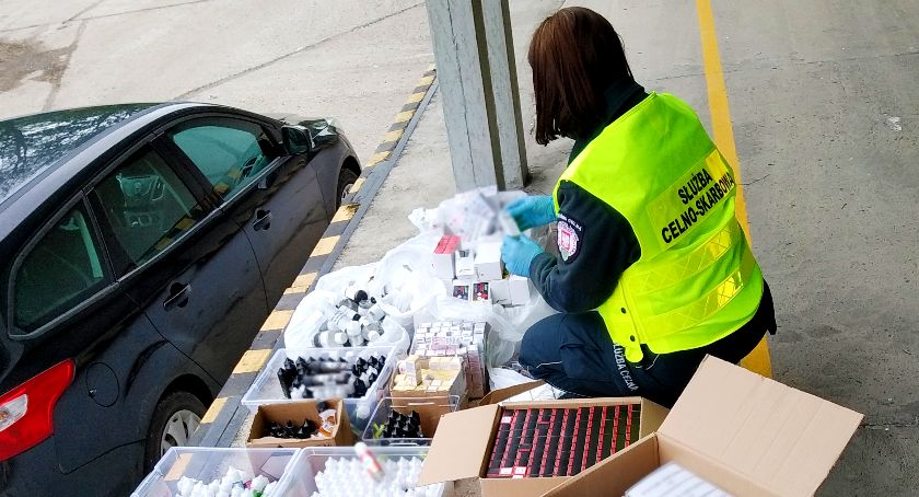 KAS wykryła blisko 2,5 tys. sztuk opakowań płynów do e-papierosów bez znaków akcyzy