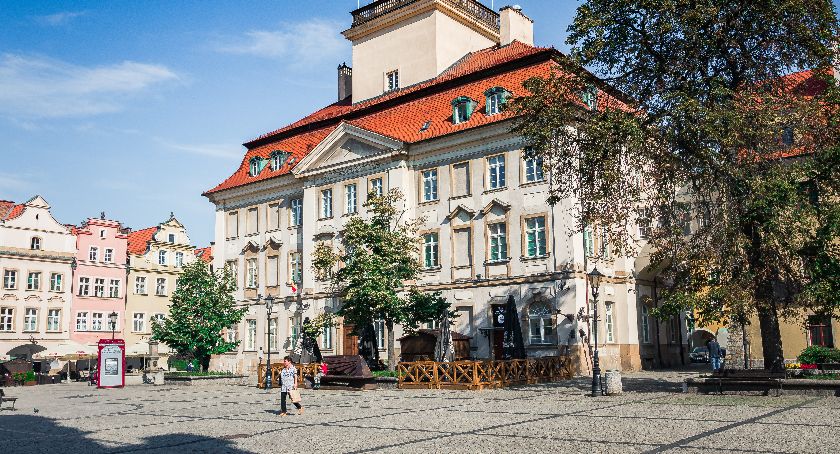 Od dziś zmiana organizacji pracy Urzędu Miasta w Jeleniej Górze
