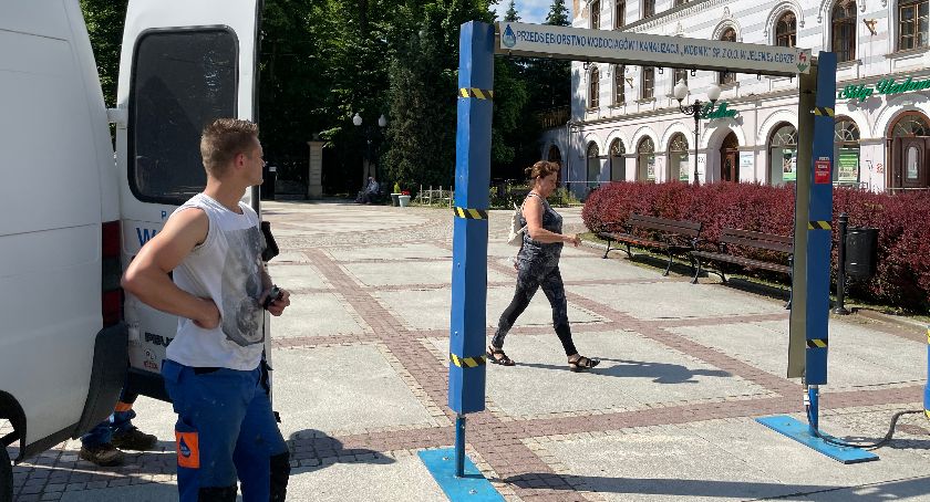 W Jeleniej Górze pojawiła siępierwsza kurtyna wodna