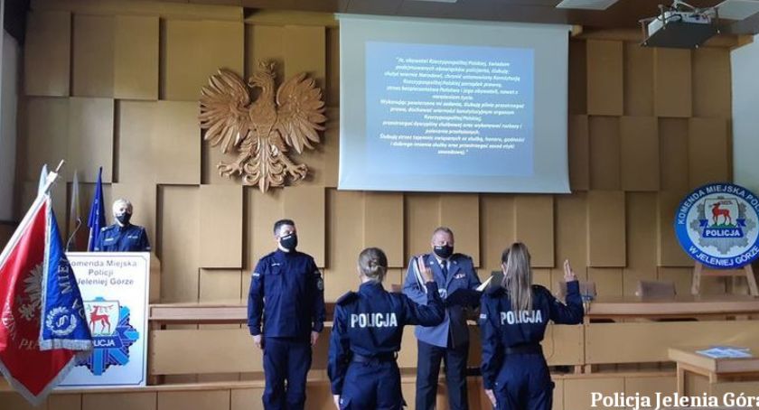 Uroczyste ślubowanie nowo przyjętych policjantek