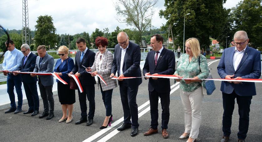 Nowy most w Lwówku Śląskim już otwarty