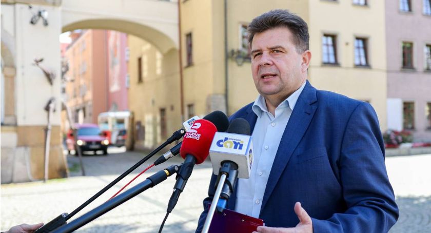 Poseł Robert Obaz interweniuje u Prezydenta Miasta Jeleniej Góry 