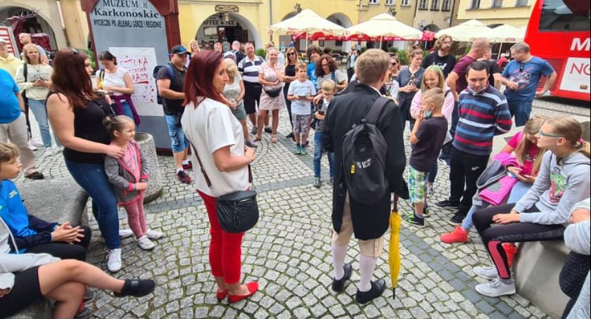 Wakacyjne odkrywanie Jeleniej Góry z Gildią Przewodników Sudeckich
