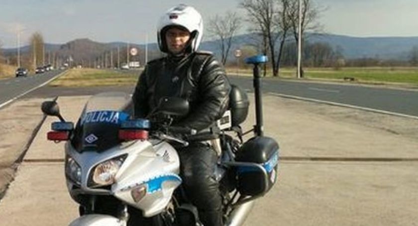 Jeleniogórski policjant po służbie zatrzymał nietrzeźwego kierującego.