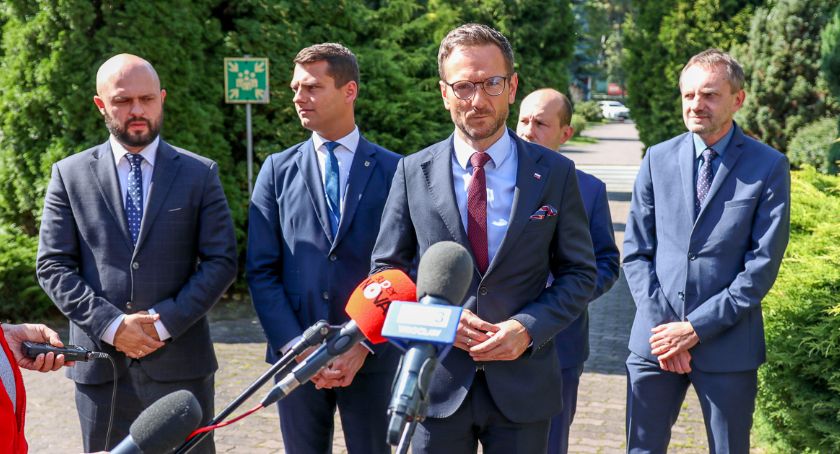 Debatowali o środkach dla samorządów 