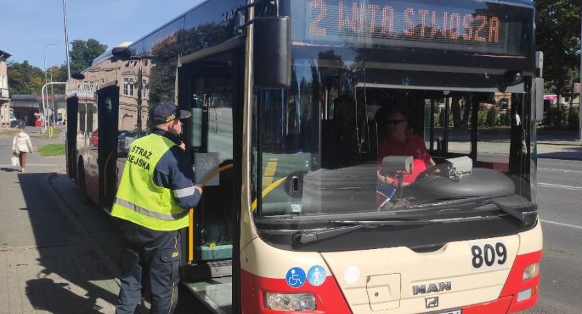 Jelenia Góra : Straż Miejska kontrolowała autobusy MZK