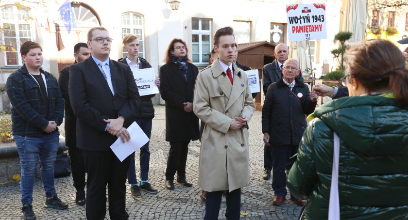 Młodzi dla Wolności : Nie może być zgody na gloryfikowanie zbrodniarzy i ludobójców