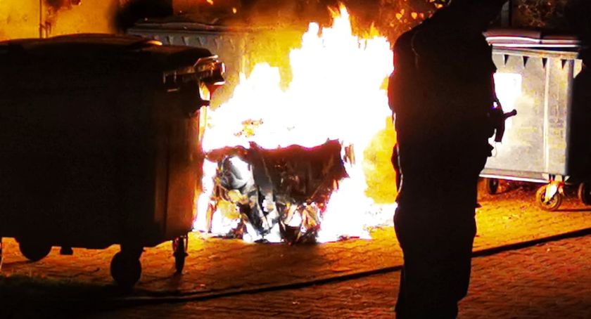 Pożar pojemnika przy ulicy Kiepury
