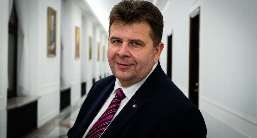 Premier o środowisku onkologicznym: Nie powinni aż tak narzekać