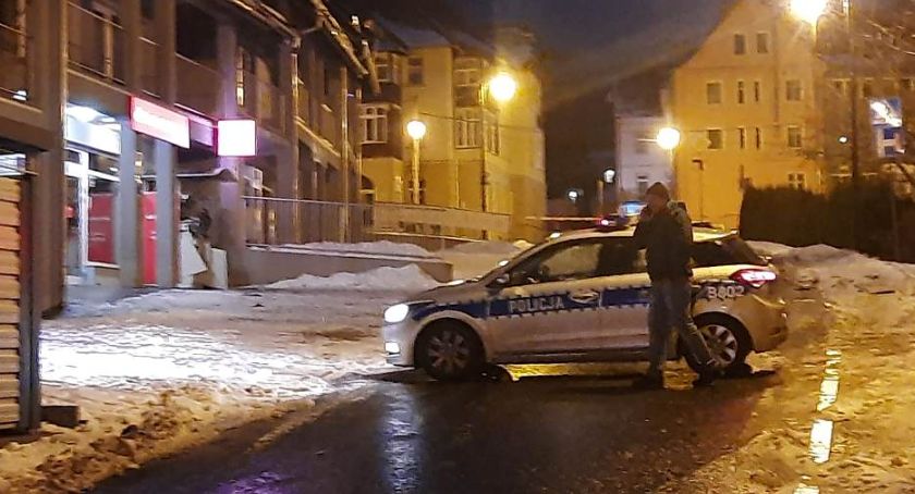 W nocy wysadzono bankomat w Świeradowie-Zdroju. Nikt nie zareagował