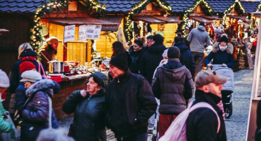Jarmark Bożonarodzeniowy z Jeleniogórskim Centrum Kultury