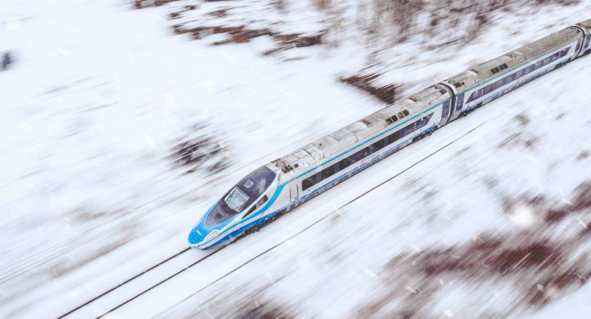 Więcej pociągów z Wrocławia. PKP Intercity prezentuje rozkład jazdy dla województwa dolnośląskiego na sezon 2021/2022