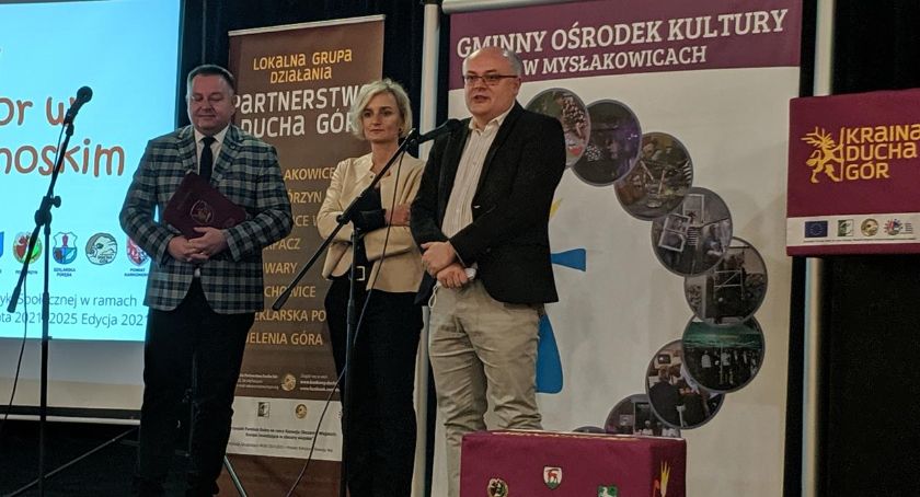 Konferencja podsumowująca projekt Włącz się! Cyfrowy senior w Powiecie Karkonoskim