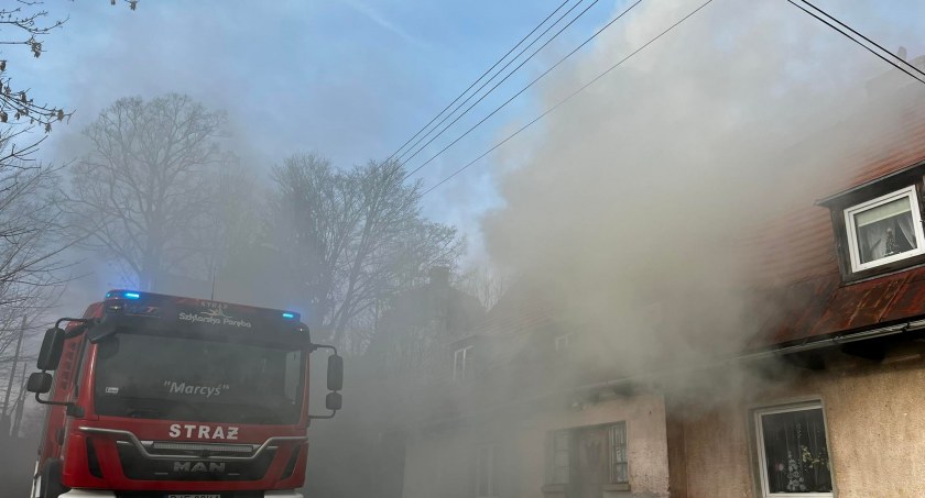 Szklarska Poręba - Pożar sadzy w kominie
