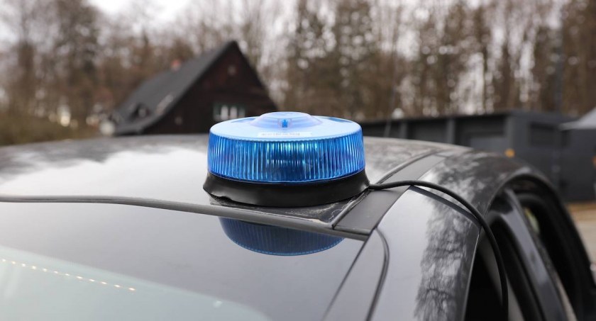 Pijany i bez prawa jazdy driftował po parkingu marketu