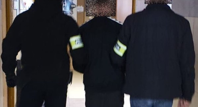Tylko wczoraj jeleniogórskim policjantom udało się złapać 16 poszukiwanych 