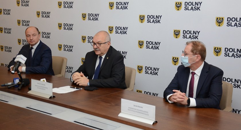 Wsparcie dla dolnośląskich przedsiębiorców zmagających się ze skutkami pandemii 