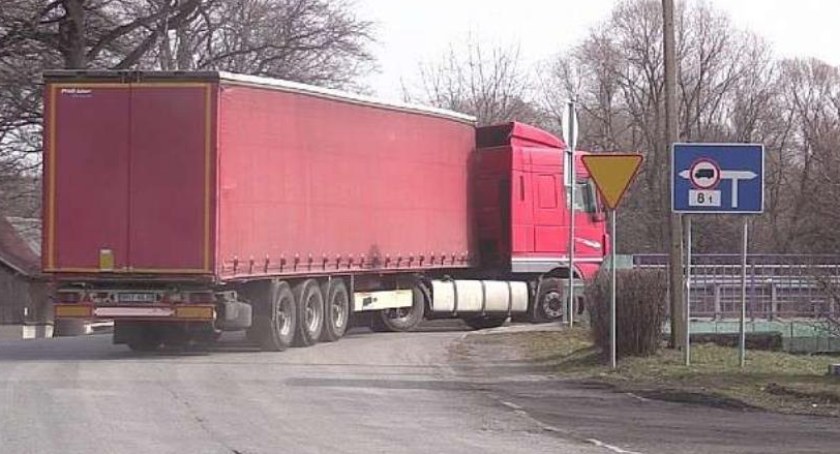 Zła informacja dla kierowców - zamkną drogę w Piechowicach