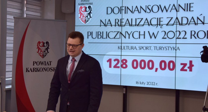 Powiat wsparł lokalne organizacje pozarządowe 
