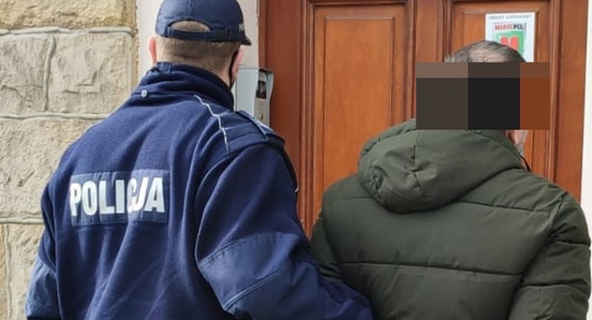 Obywatel Ukrainy dźgnął nożem i groził pozbawieniem życia