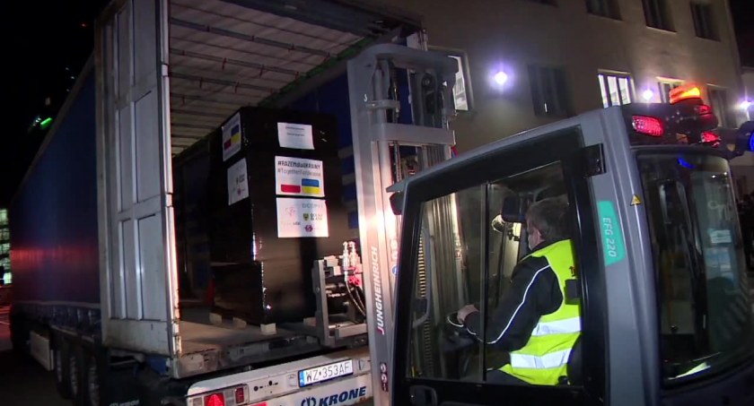 Leki i sprzęt medyczny warte pół miliona zł wyruszyły z Wrocławia do Ukrainy