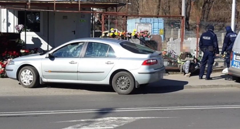 Wjechał w dystrybutor LPG. Miał ponad 3 promile i dożywotni zakaz prowadzenia pojazdów