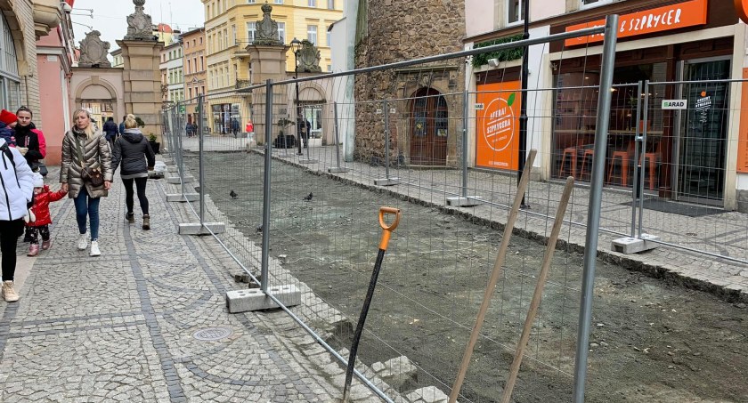 Na głównym deptaku w Jeleniej Górze powstanie wózkostrada
